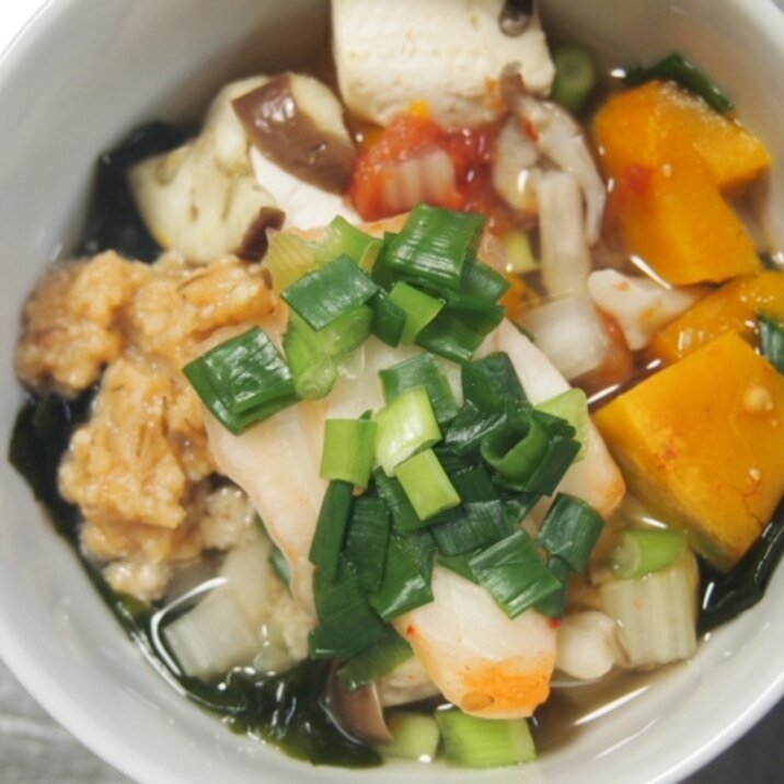 白菜キムチと豆腐の味噌汁
